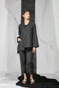 Italian Wool Suiting Women's Unisex Kimono Zip Jacket with pockets