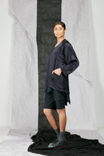 Load image into Gallery viewer, Tencel Cupro Linen Women&#39;s Unisex Kimono Zip Jacket with Pockets